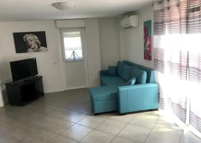 Apartment Aquarius Rom